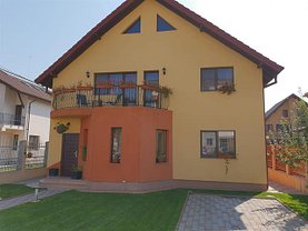 Casa de închiriat 4 camere, în Piteşti, zona Găvana Platou