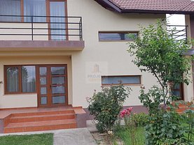 Casa de vânzare 4 camere, în Bradu