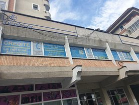 Vânzare birou