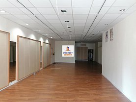 Închiriere spaţiu comercial