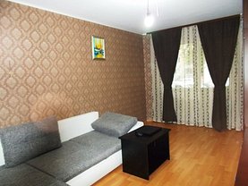 Apartament de vânzare 3 camere, în Bucuresti, zona Berceni