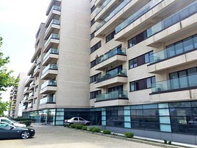 Vânzare spaţiu comercial