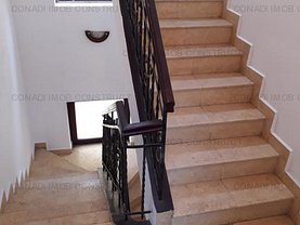 Apartament de vânzare 5 camere, în Bucuresti, zona Cotroceni
