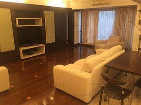 Apartament de închiriat 3 camere, în Bucuresti, zona Central