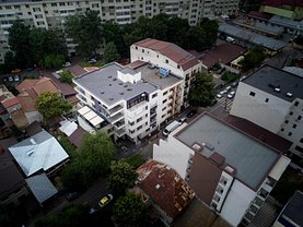 Apartament de vânzare 3 camere, în Bucureşti, zona Domenii