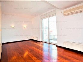 Apartament de vânzare 3 camere, în Bucureşti, zona Polonă