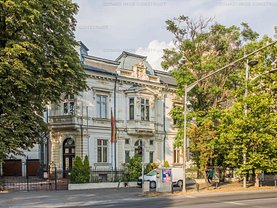Casa de închiriat 13 camere, în Bucureşti, zona Victoriei