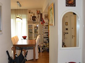 Apartament de vânzare 3 camere, în Bucuresti, zona Vitan