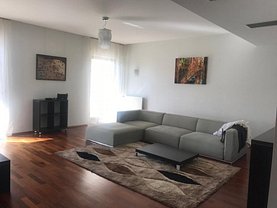 Apartament de vânzare 3 camere, în Bucureşti, zona Băneasa