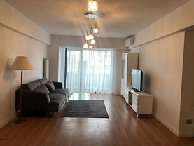 Apartament de închiriat 3 camere, în Bucureşti, zona Dacia