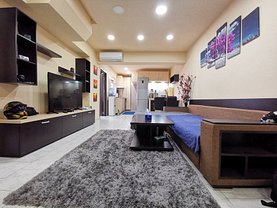Apartament de vânzare 3 camere, în Constanţa, zona Faleza Nord