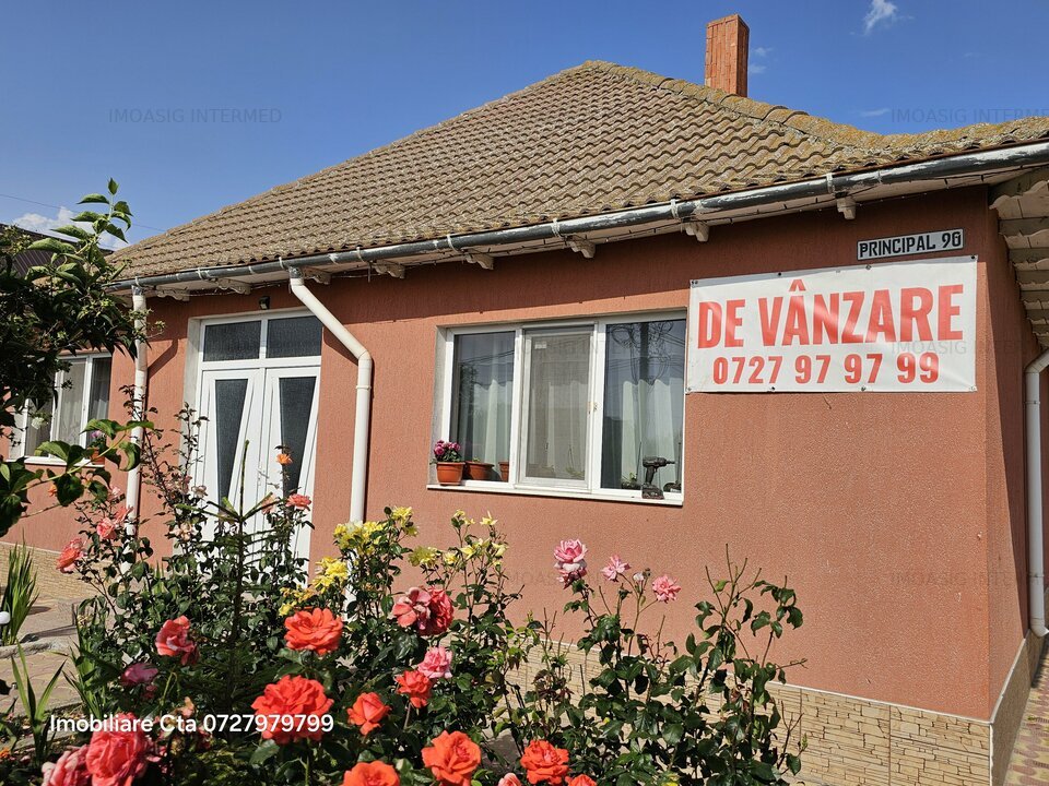 Casa De Vanzare In Comuna Corbu 1500 Mp Teren Put Apa Si  Vulcanizare Comision 0