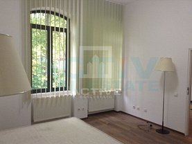 Apartament de închiriat 4 camere, în Cluj-Napoca, zona Central