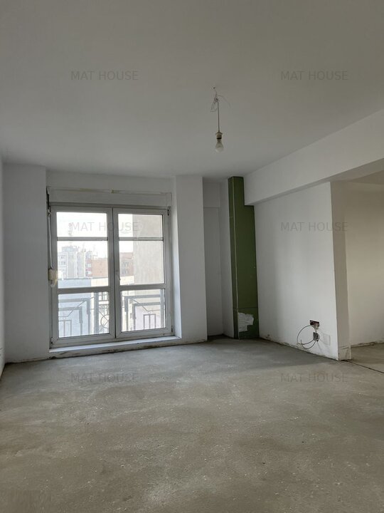APARTAMENT 4 CAMERE BL 1992 MONOLIT TIP DUPLEX DESFAURAT PE 2 ETAJE 7SI 8 /9