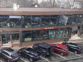 Apartament de închiriat 5 camere, în Constanţa, zona Central