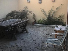 Casa de vânzare 4 camere, în Lumina