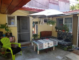 Casa de vânzare 5 camere, în Constanţa, zona Coiciu