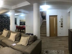 Casa de vanzare 5 camere, în Tuzla