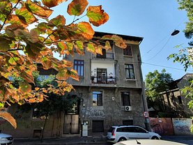Apartament de vânzare 4 camere, în Bucureşti, zona Ştirbei Vodă