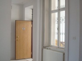 Apartament de vânzare 4 camere, în Arad, zona Ultracentral