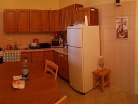 Apartament de vânzare 2 camere, în Arad, zona Boul Rosu
