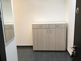 Apartament de închiriat 2 camere, în Arad, zona Central