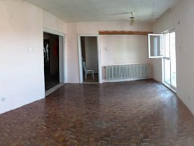 Apartament de vânzare 3 camere, în Arad, zona Intim
