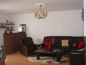Casa de vânzare 4 camere, în Arad, zona Gai