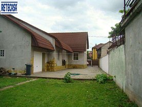 Casa de închiriat 4 camere, în Arad, zona Funcţionarilor