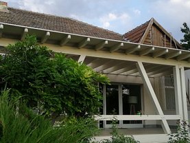 Casa de vânzare 3 camere, în Arad, zona Pârneava