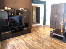 Apartament de închiriat 2 camere, în Bucureşti, zona Unirii