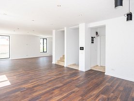 Apartament de vânzare 5 camere în Bucuresti, Domenii