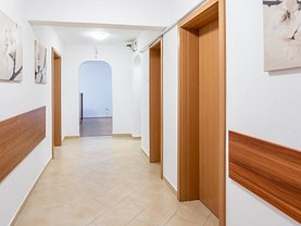 Apartament de închiriat 4 camere, în Bucuresti, zona Victoriei
