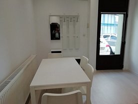 Apartament de închiriat 2 camere, în Cluj-Napoca, zona Central