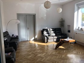 Apartament de vânzare 3 camere, în Cluj-Napoca, zona Central