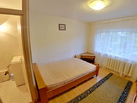 Apartament de vânzare 3 camere, în Cluj-Napoca, zona Gheorgheni