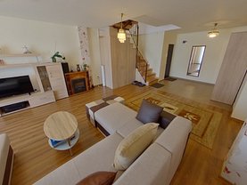 Penthouse de vânzare 3 camere, în Floreşti