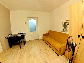 Apartament de vanzare 2 camere, în Cluj-Napoca, zona Manastur