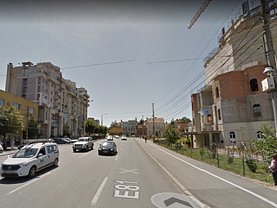 Închiriere spaţiu comercial