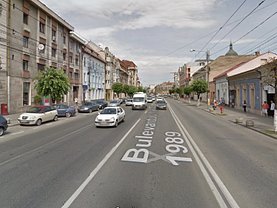 Vânzare spaţiu comercial
