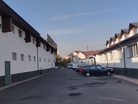 Vânzare spaţiu comercial