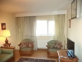 Apartament de vânzare 3 camere, în Bucuresti, zona P-ta Victoriei
