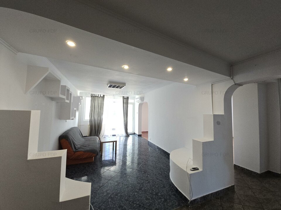Proprietar vand apartament 5 camere langa parcul Herastrau, zona Baneasa