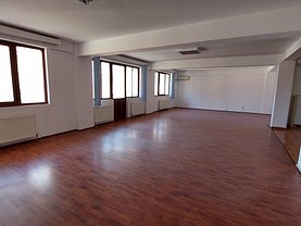Apartament de închiriat 5 camere, în Bucureşti, zona Aviatorilor
