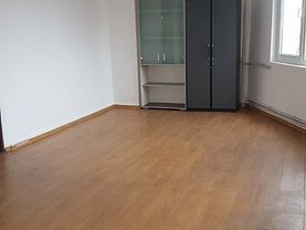 Închiriere birou