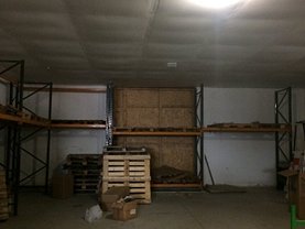 Închiriere spaţiu industrial
