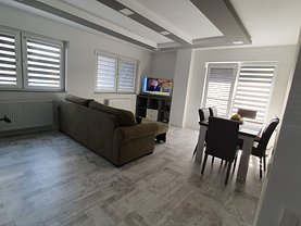 Apartament de închiriat 3 camere, în Floresti