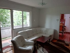 Apartament de vânzare 3 camere, în Cluj-Napoca, zona Gheorgheni
