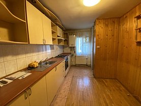 Apartament de vânzare 4 camere, în Cluj-Napoca, zona Grigorescu