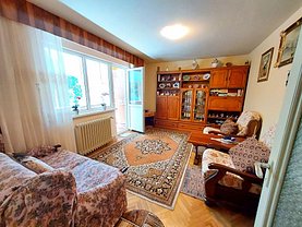 Apartament de închiriat 4 camere, în Cluj-Napoca, zona Gheorgheni